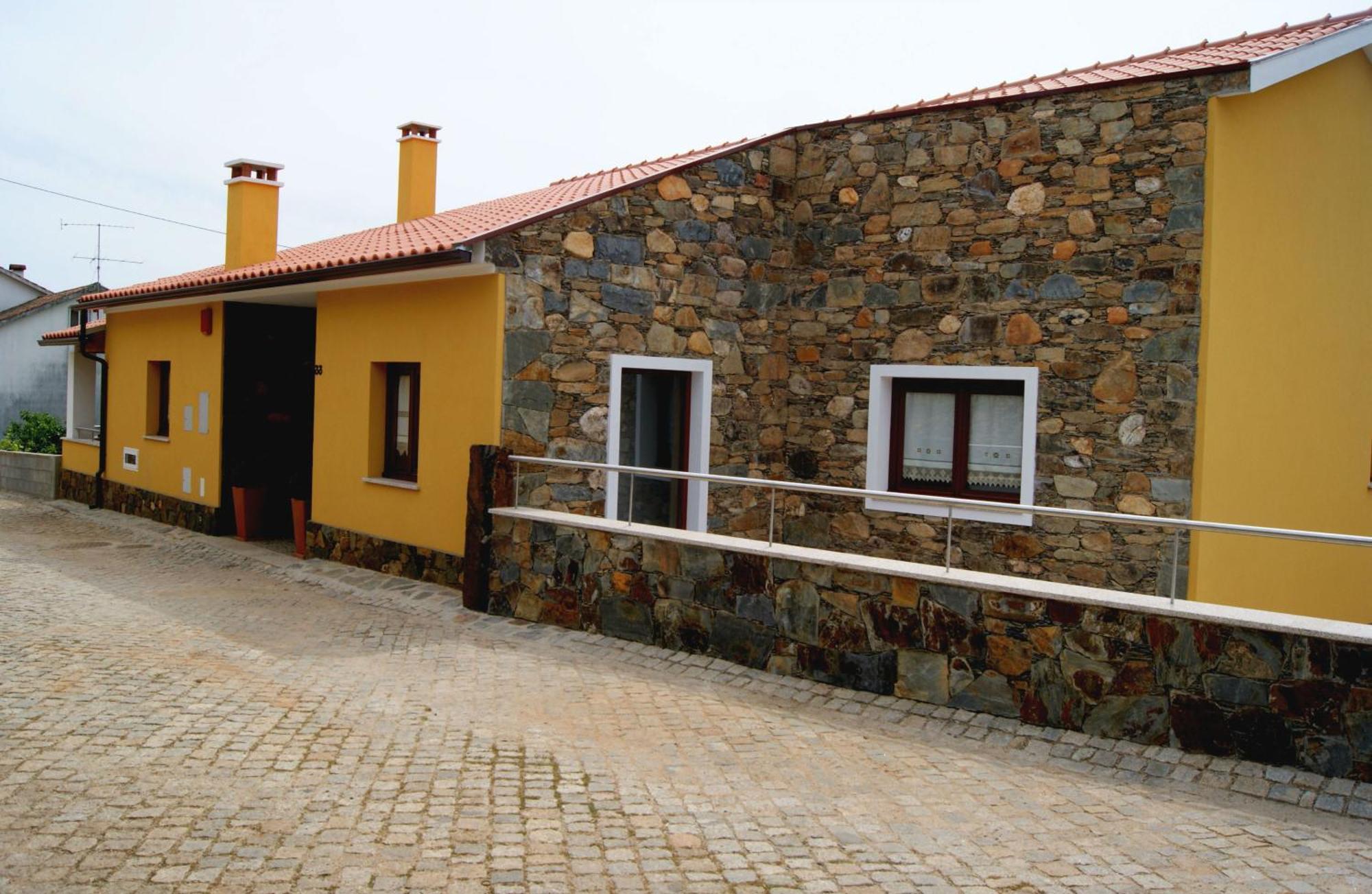 Hotel Casa Cova Do Barro à Janeiro de Cima Extérieur photo